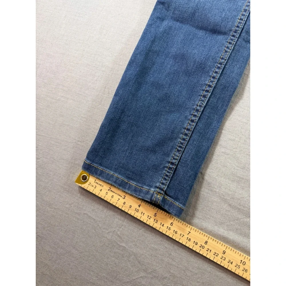 Levi's 502 Taper Jeans Boys 16 Reg Blue Excellent Stretch Medium Wash Denim
